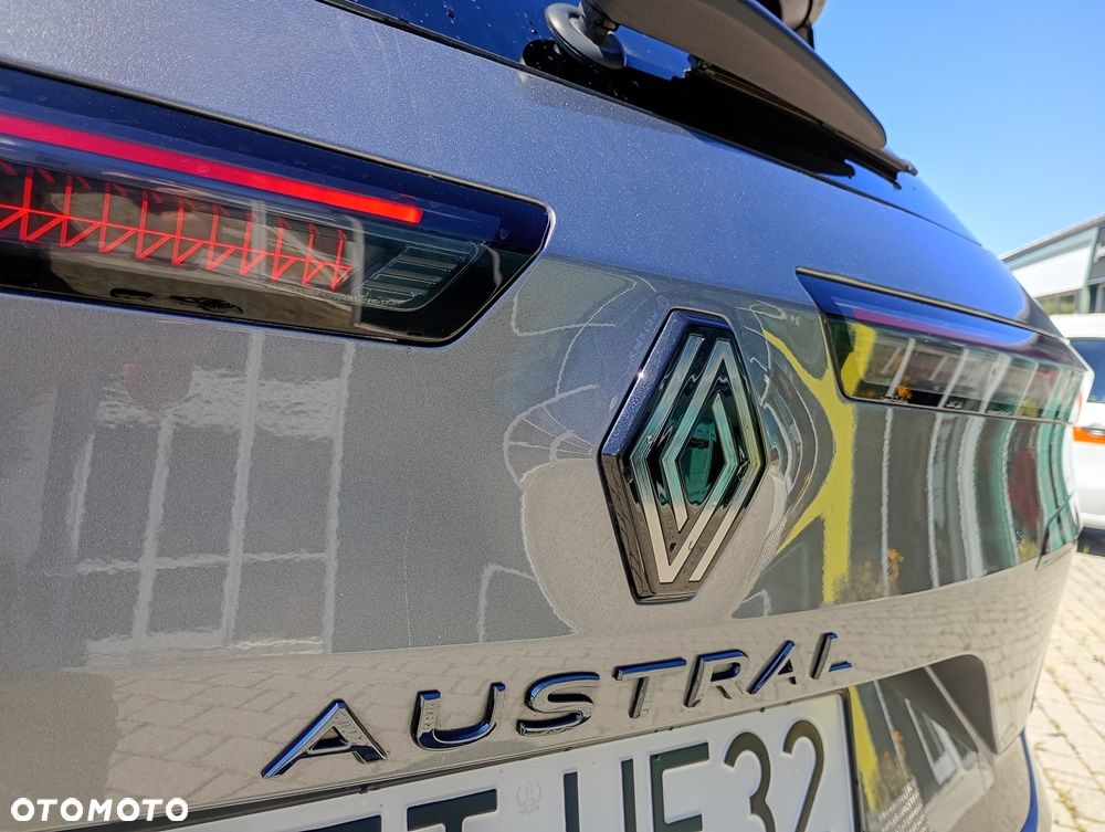 Renault Austral 1.3 TCe mHEV Techno esprit Alpine - 23