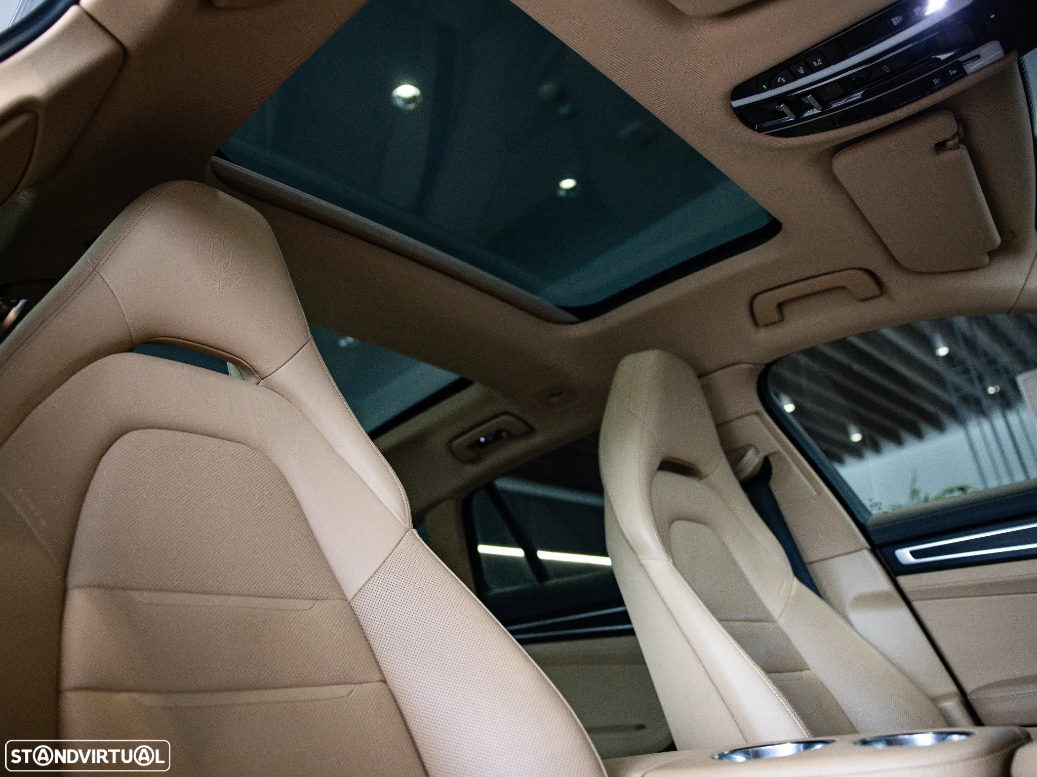 Porsche Panamera Sport Turismo 4 E-Hybrid Platinum Edition - 39