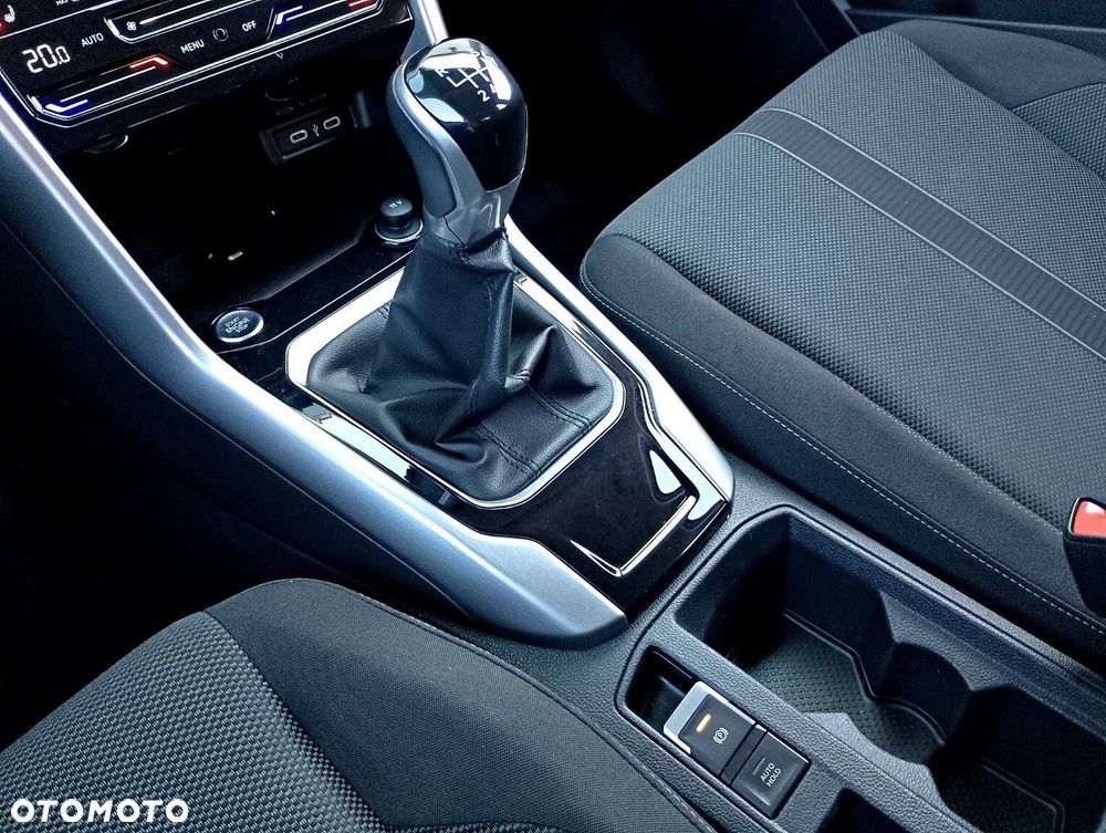 Volkswagen T-Roc 1.0 TSI Life - 22