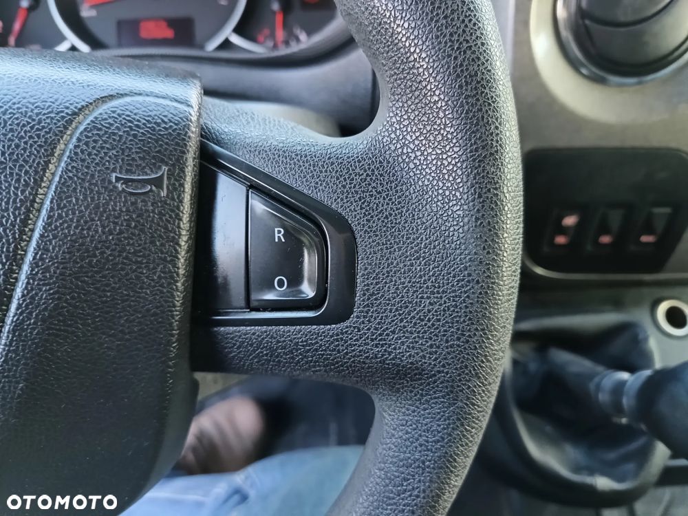 Renault Master L2H2 2.3 dCi 145 kM, 2019rok  3.5T ORGINALNY PRZEBIEG, NAVI, KLIMA, WEBASTO,100% SPRAWNY - 34