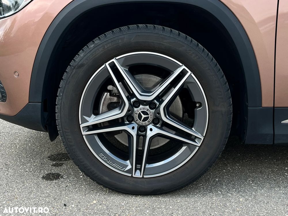 Mercedes-Benz GLA 250 e - 32