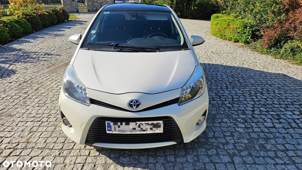 Toyota Yaris Hybrid 1.5 VVT-i - 2