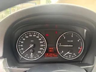 BMW 320 d Touring - 2