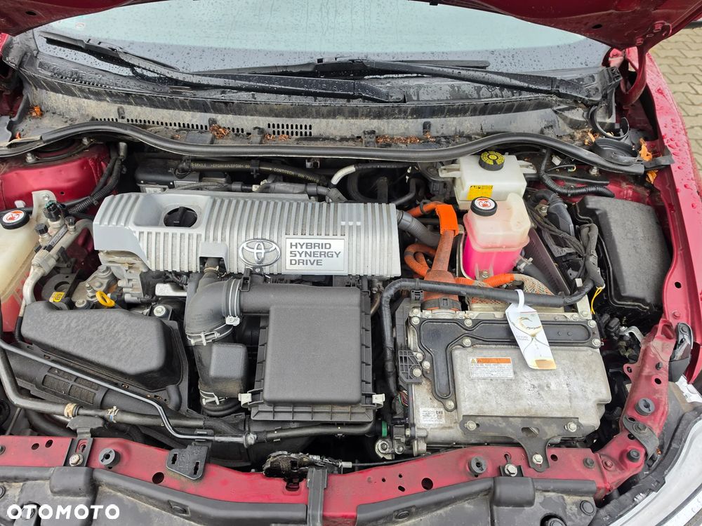 Toyota Auris 1.8 HSD Luna - 12