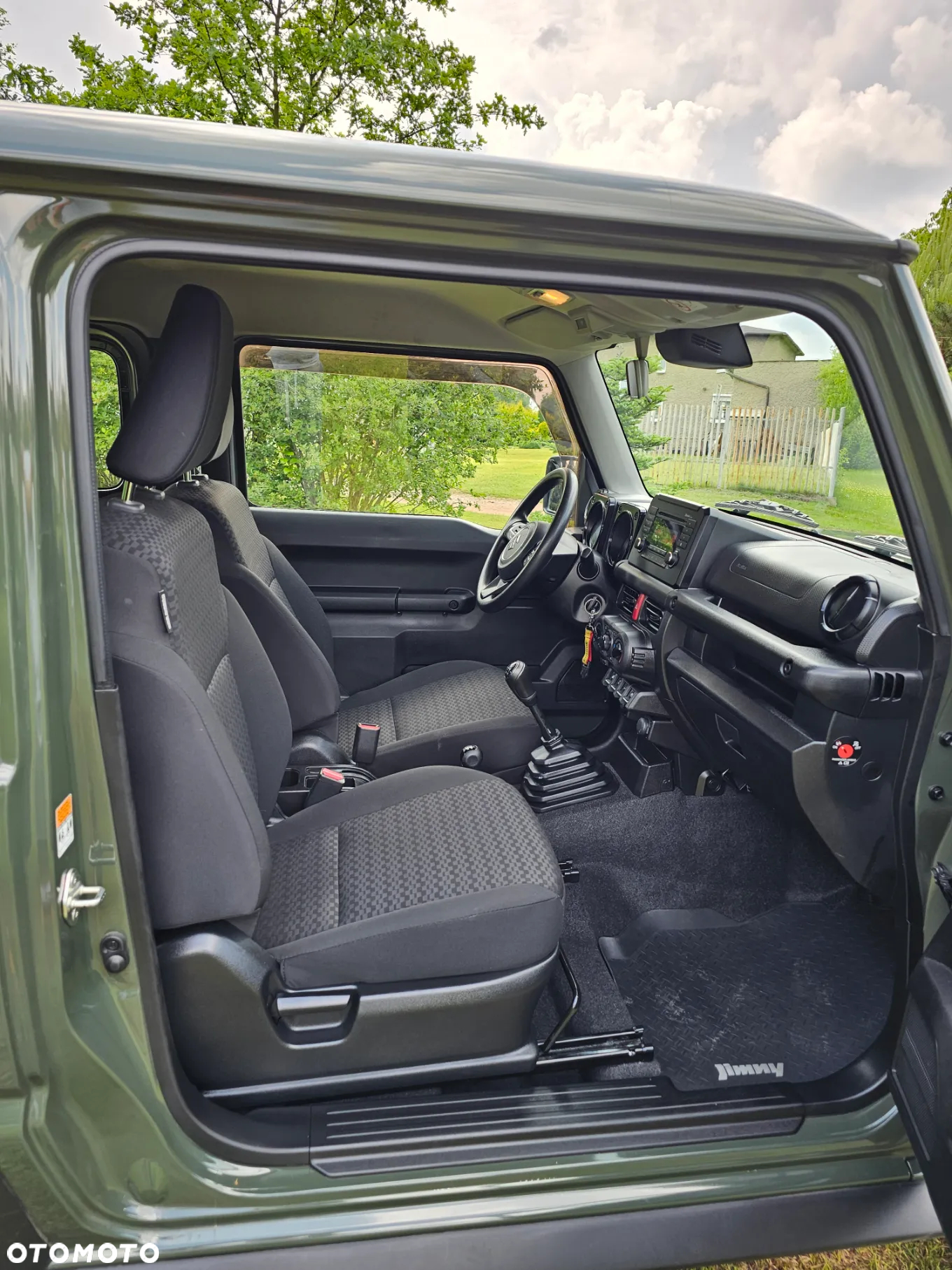 Suzuki Jimny 1.5 Premium - 19