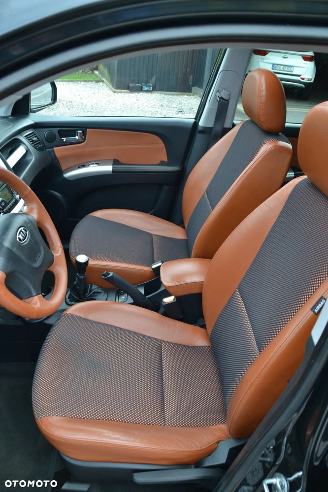 Kia Sportage 2.0 2WD Attract - 24