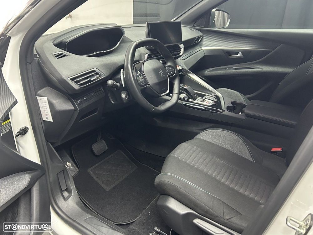 Peugeot 3008 1.2 PureTech Allure EAT8 - 9