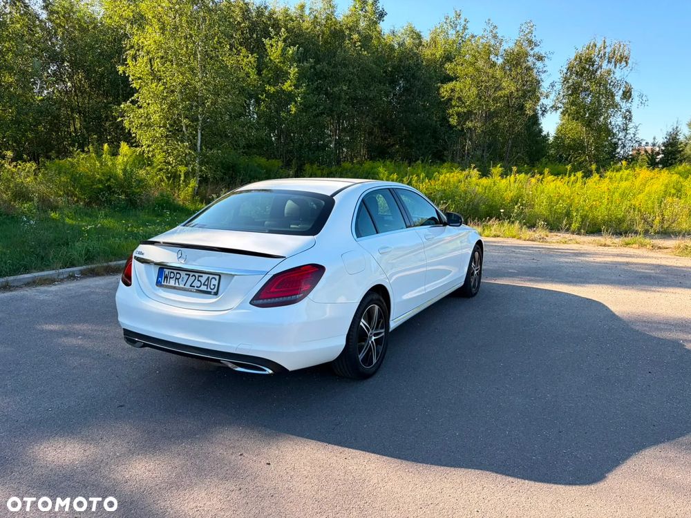 Mercedes-Benz Klasa C 180 d - 4