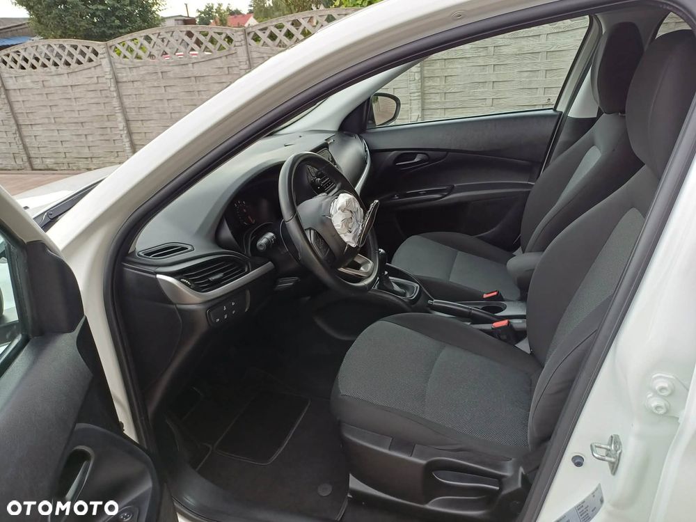 Fiat Tipo 1.4 16v Lounge EU6d - 6
