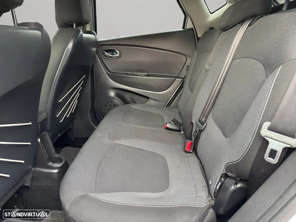 Renault Captur 1.5 dCi Sport EDC - 13