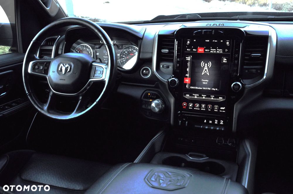 RAM 1500 5.7 Crew Cab Laramie - 29