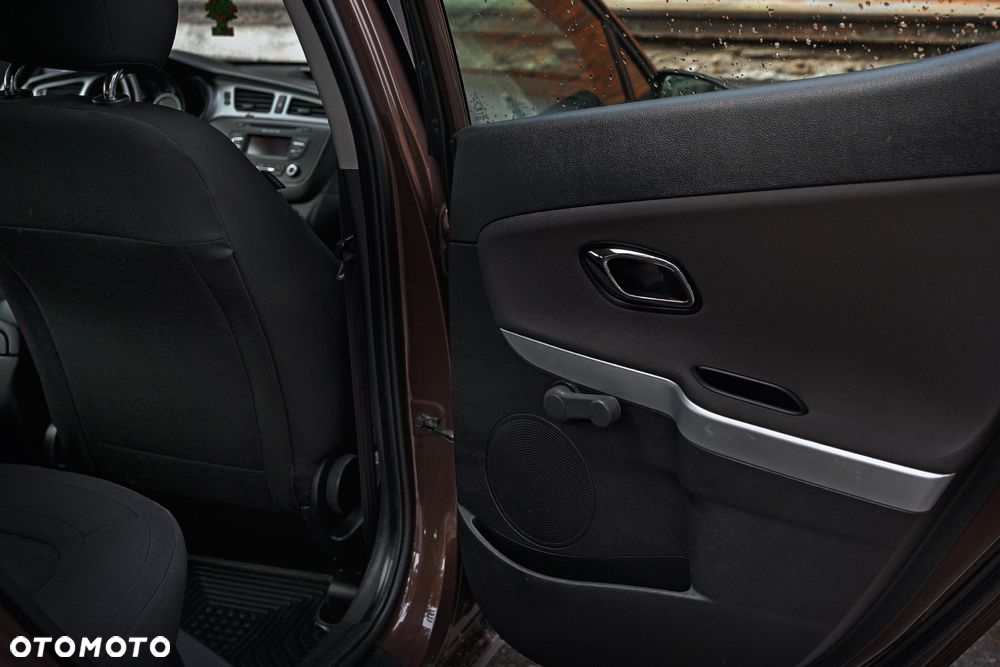 Kia Ceed Cee'd 1.4 S - 16