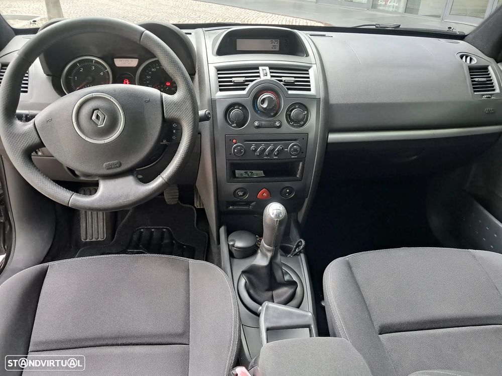 Renault Mégane Break 1.5 dCi Extreme - 17