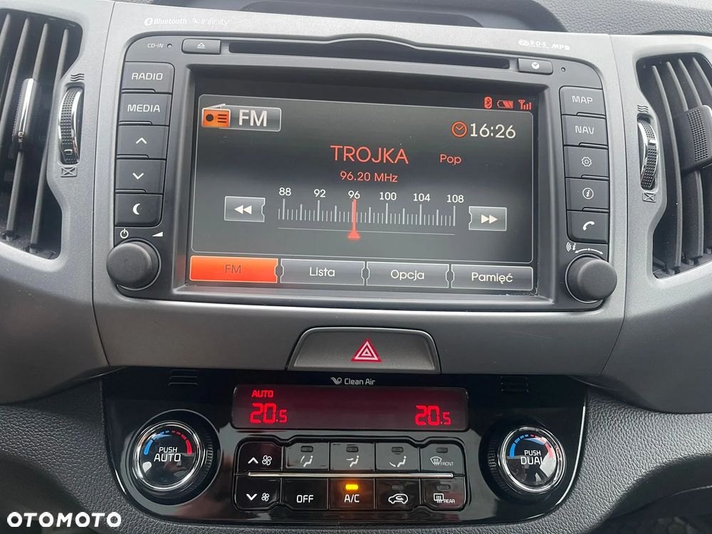 Kia Sportage 1.7 CRDI 2WD Dream-Team Edition - 18