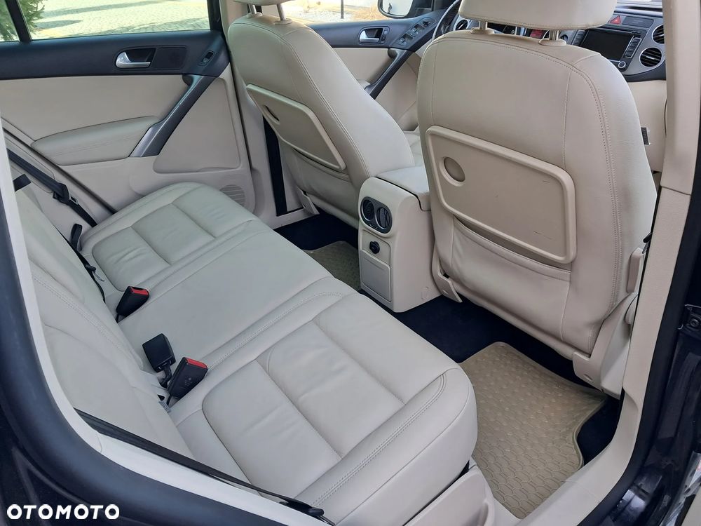 Volkswagen Tiguan - 28