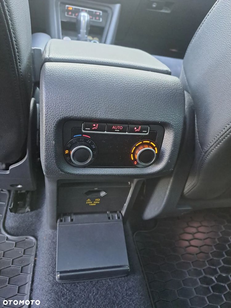 Seat Alhambra 2.0 TDI Xcellence DSG - 23