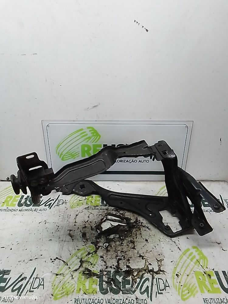 Alojamento /Suporte Da Ótica Esq Mercedes-Benz C-Class (W204) - 2