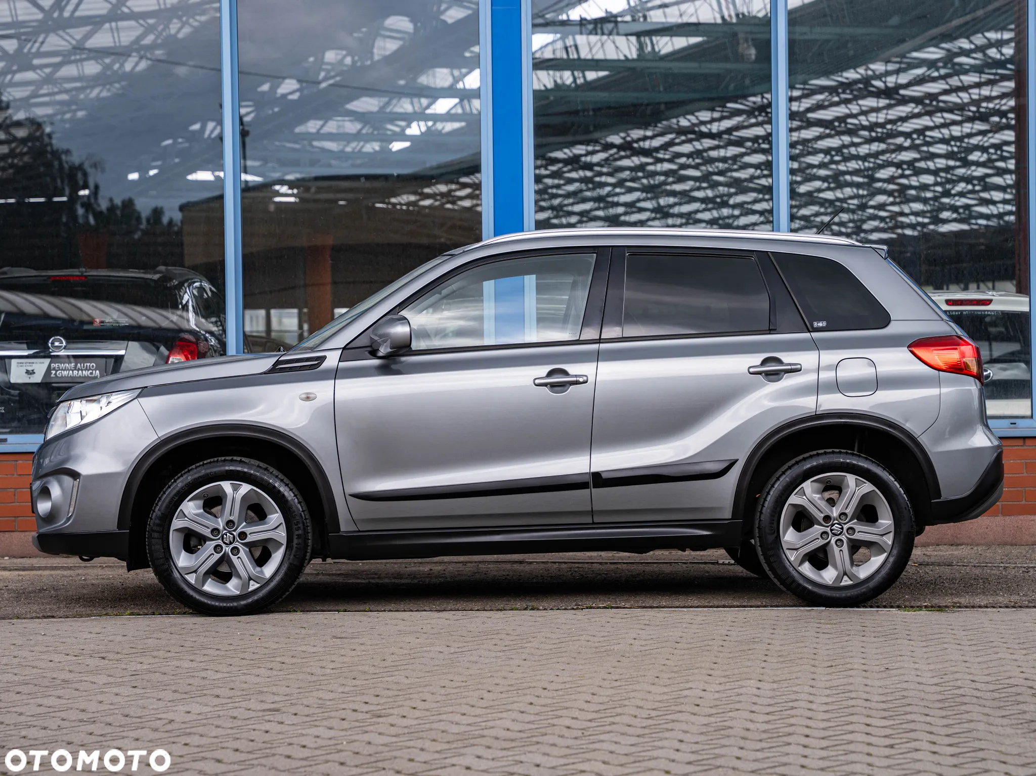 Suzuki Vitara 1.6 Comfort 2WD - 9