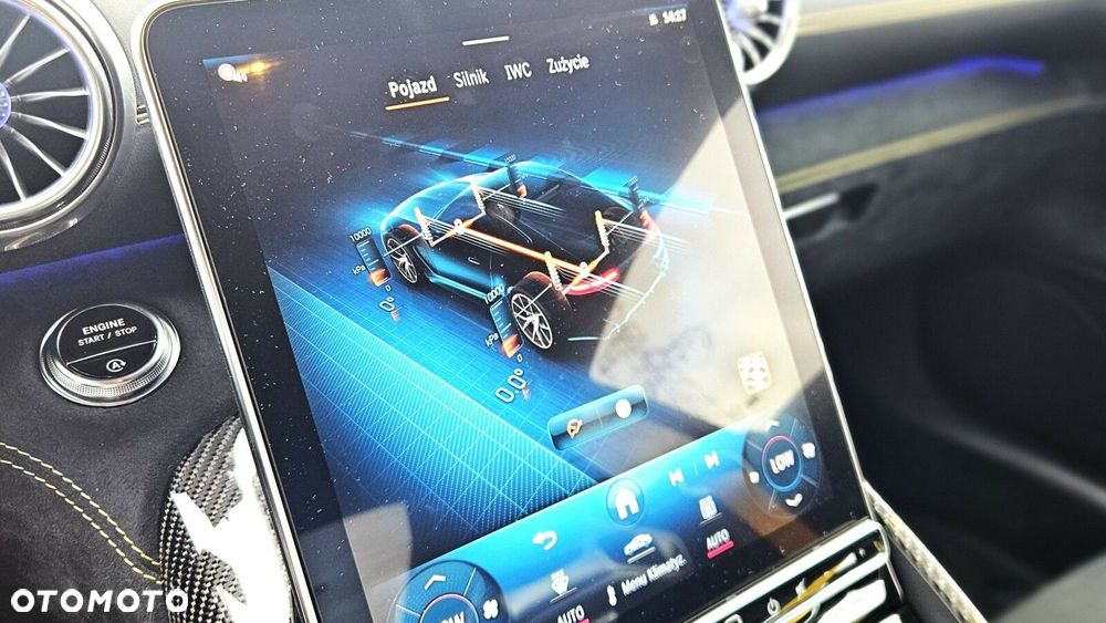 Mercedes-Benz AMG GT 63 4MATIC+ - 28