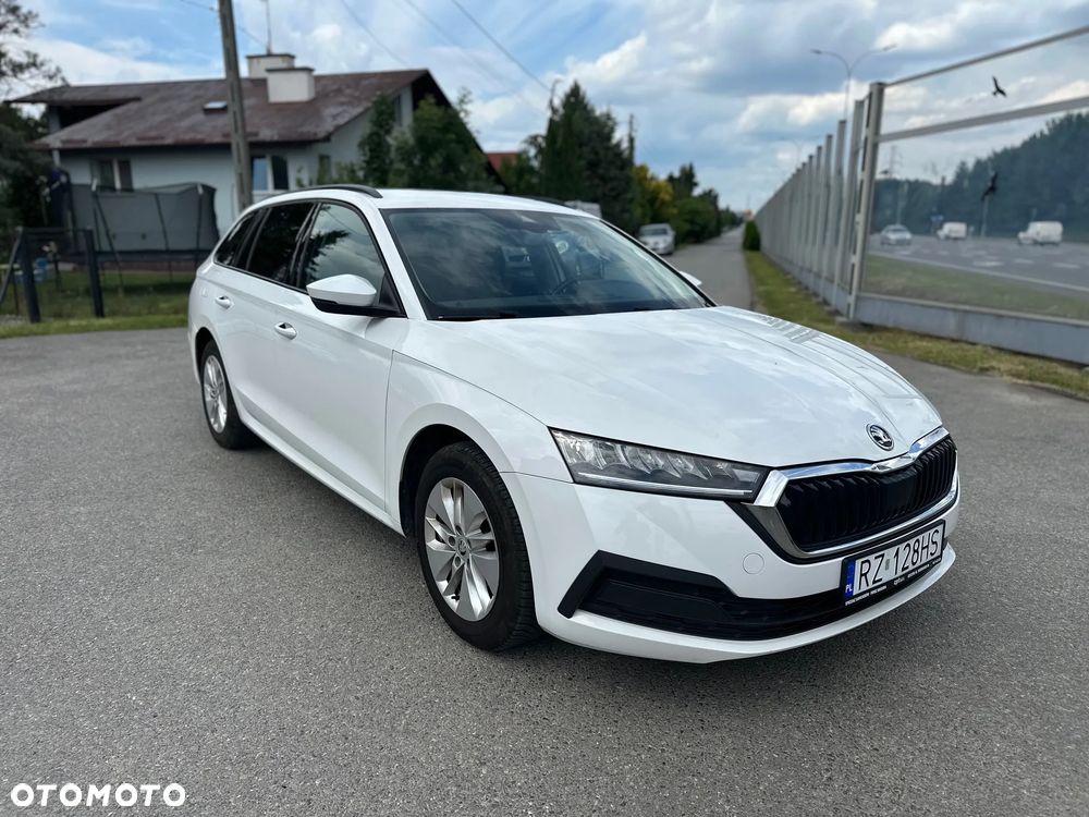 Skoda Octavia - 1