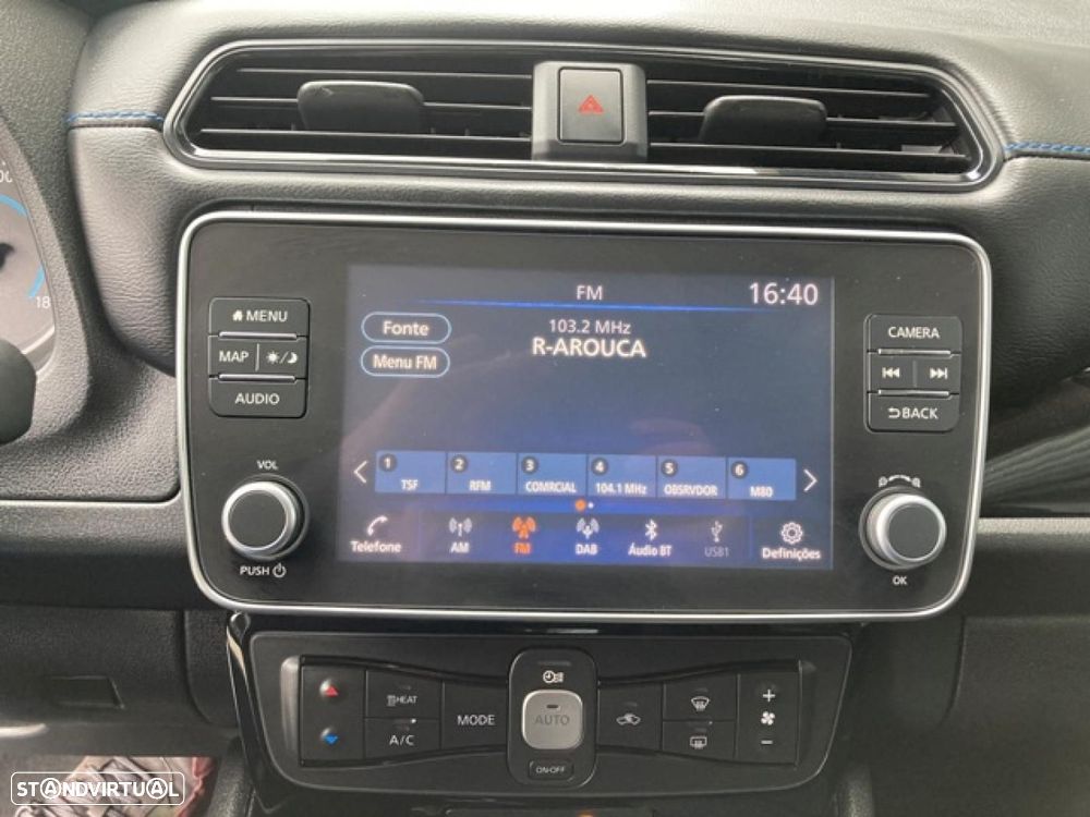 Nissan Leaf N-Connecta - 24