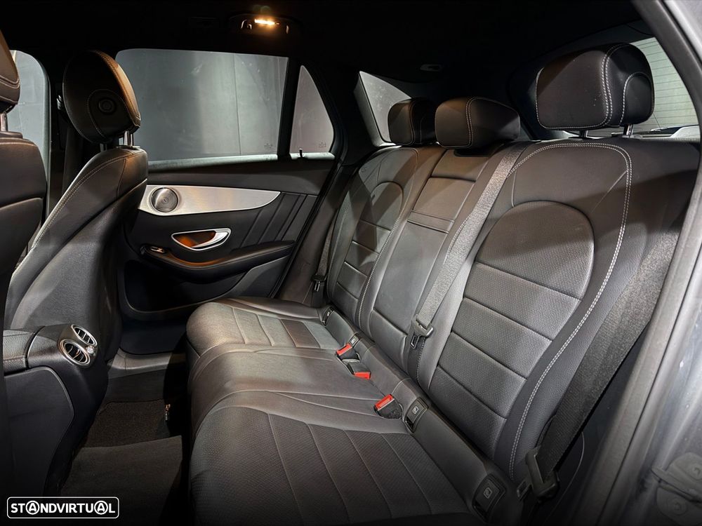 Mercedes-Benz GLC 350 e 4Matic 7G-TRONIC Edition 1 - 34