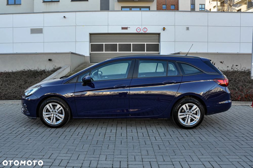 Opel Astra - 2
