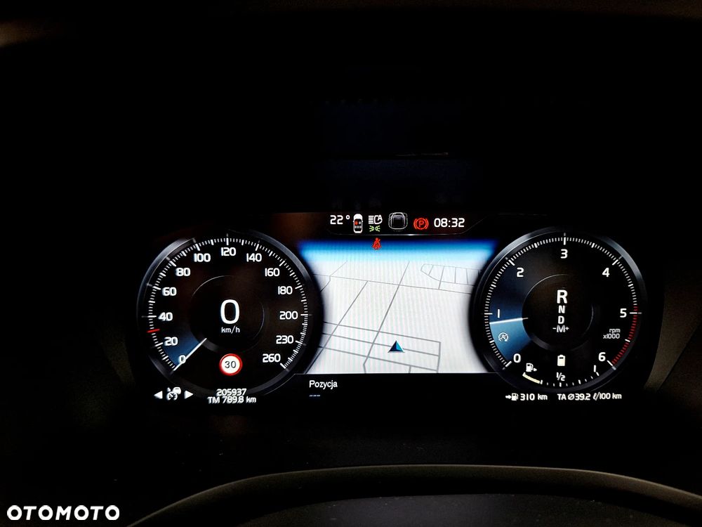 Volvo V60 B4 D Momentum Pro - 31