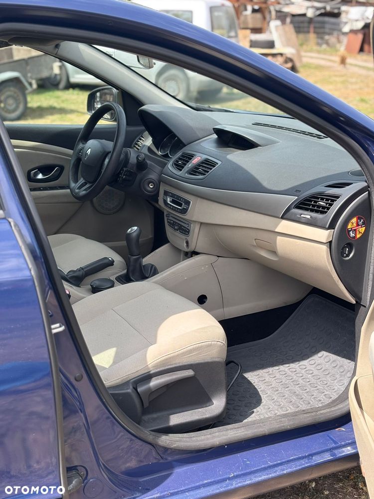 Renault Fluence - 12