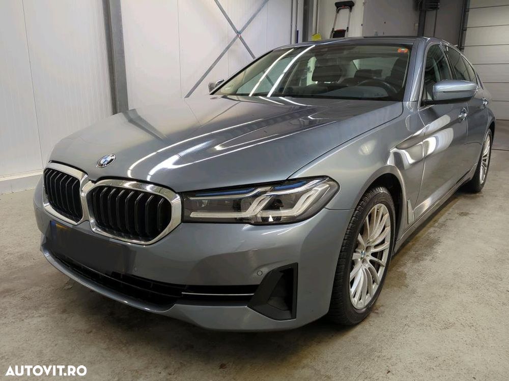 BMW Seria 5 520i Aut. - 1