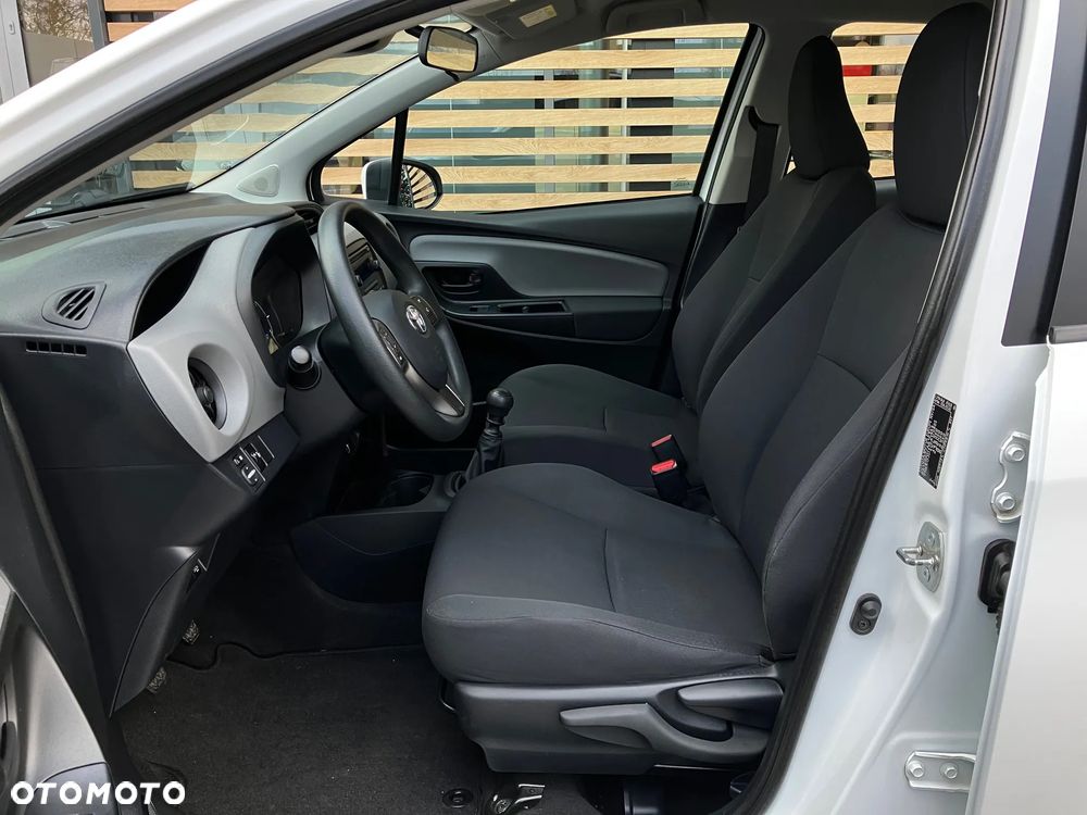 Toyota Yaris 1.5 Active - 24