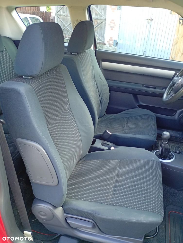 Suzuki Swift - 8