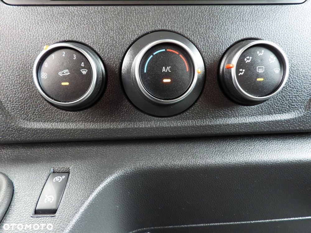 Renault MASTER FURGON CHŁODNIA  0*C TEMPOMAT LEDY KLIMATYZACJA  135KM - 37