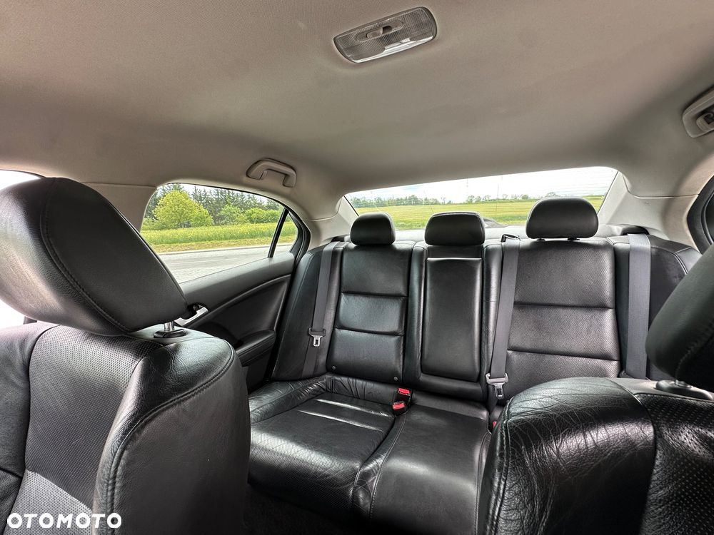Honda Accord - 16