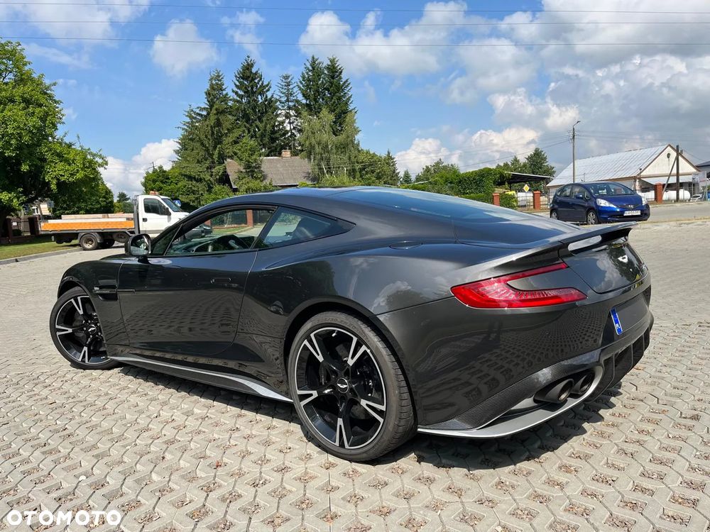 Aston Martin Vanquish S Touchtronic III - 29