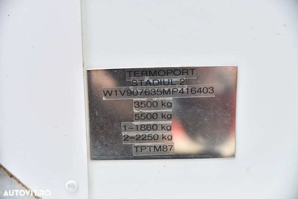 Mercedes-Benz SPRINTER - 8