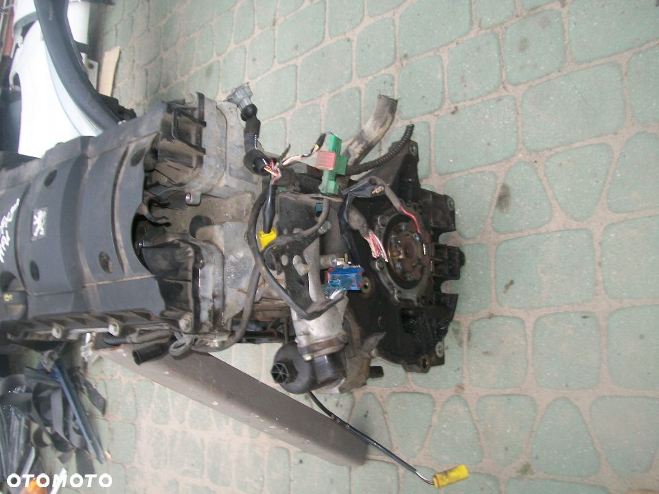 Silnik Peugeot 307 1,6 16v NFU 10FX34 - 3