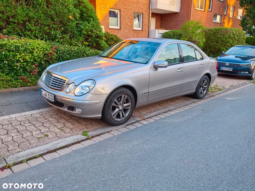 Mercedes-Benz Klasa E 200 Kompressor Elegance - 3