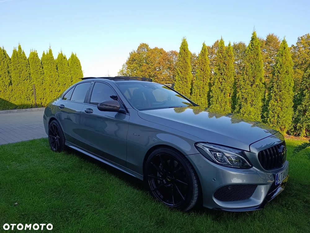 Mercedes-Benz Klasa C 450 AMG 4-Matic 7G-TRONIC - 23