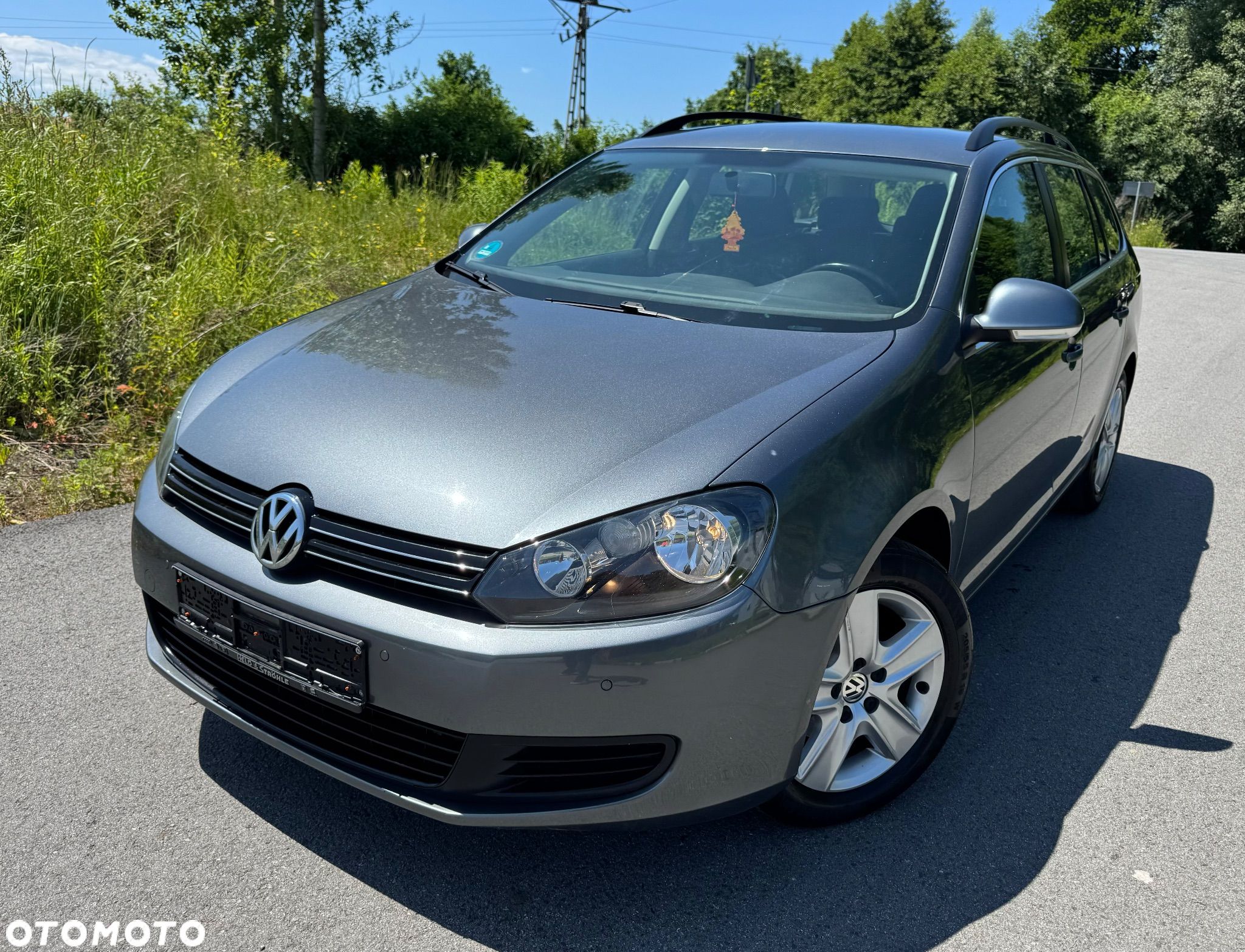 Volkswagen Golf 1.6 TDI DPF Comfortline - 1
