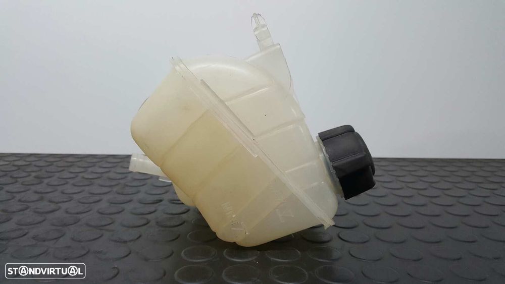 DEPOSÍTO DE EXPANSÃO RENAULT KANGOO FURGóN PROFESSIONAL - 5
