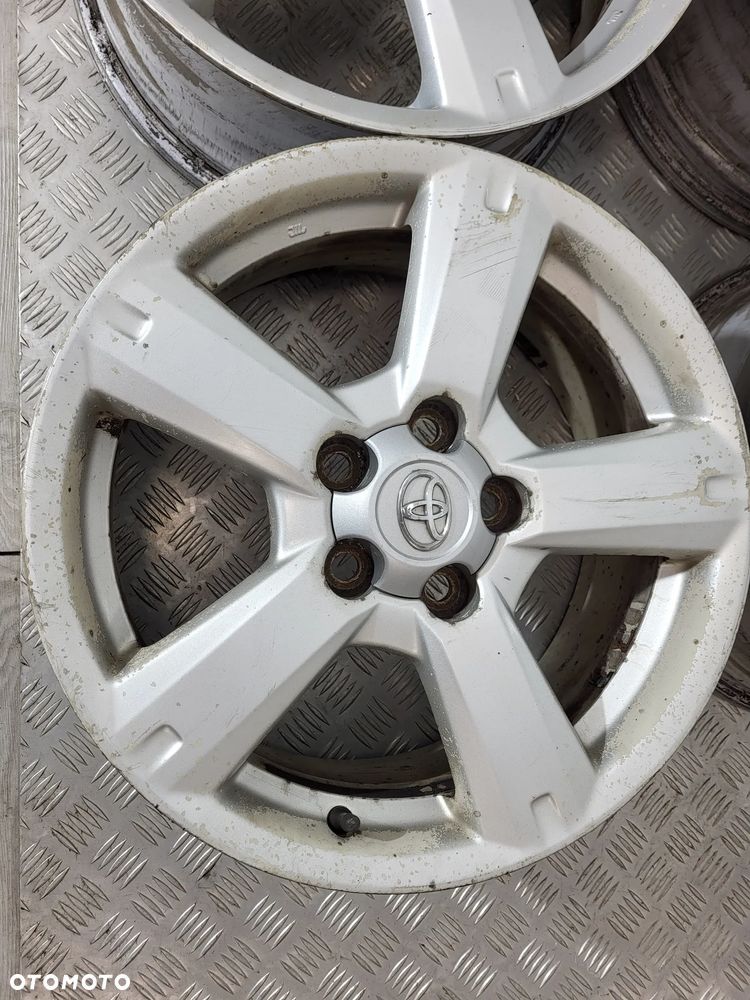Toyota Rav4 III Felgi Aluminiowe 17 - 2