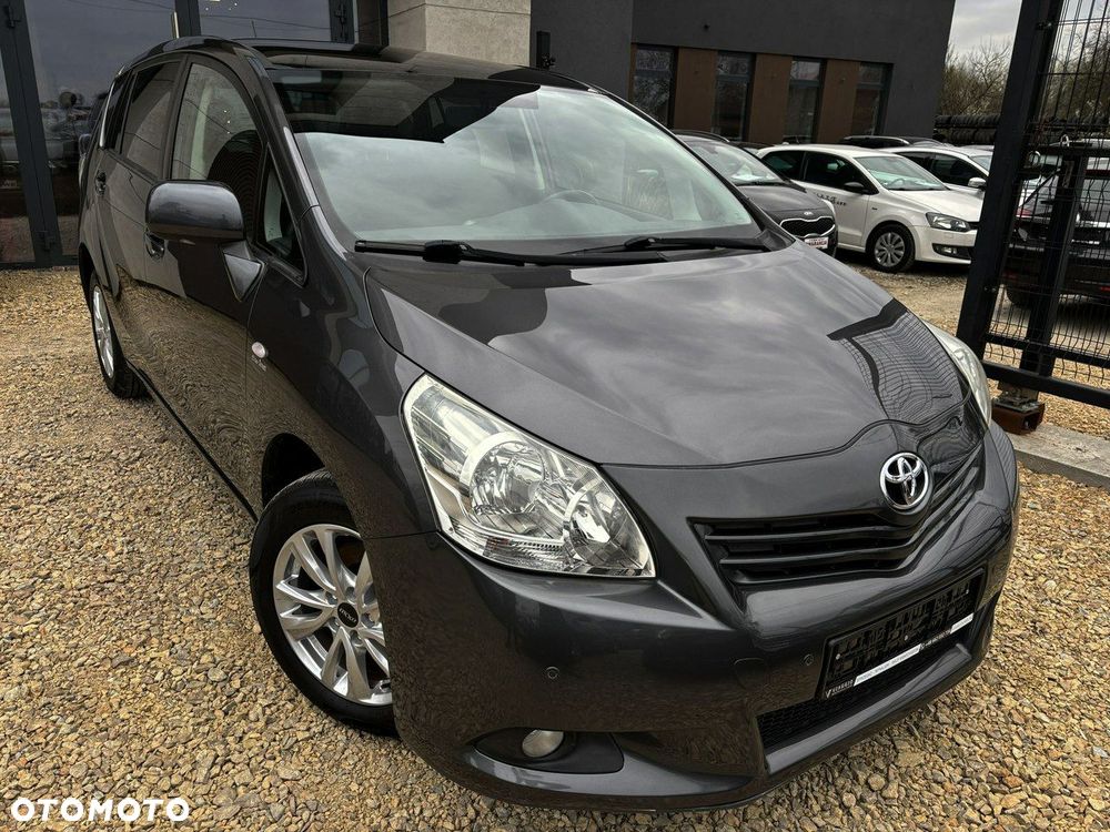 Toyota Verso 1.8 Premium 7os - 2