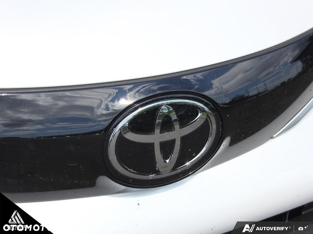 Toyota Sienna - 7