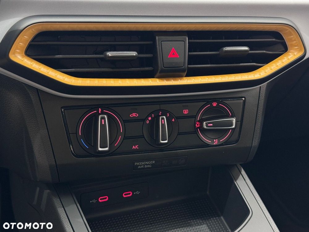 Seat Ibiza 1.0 TSI Style S&S - 23