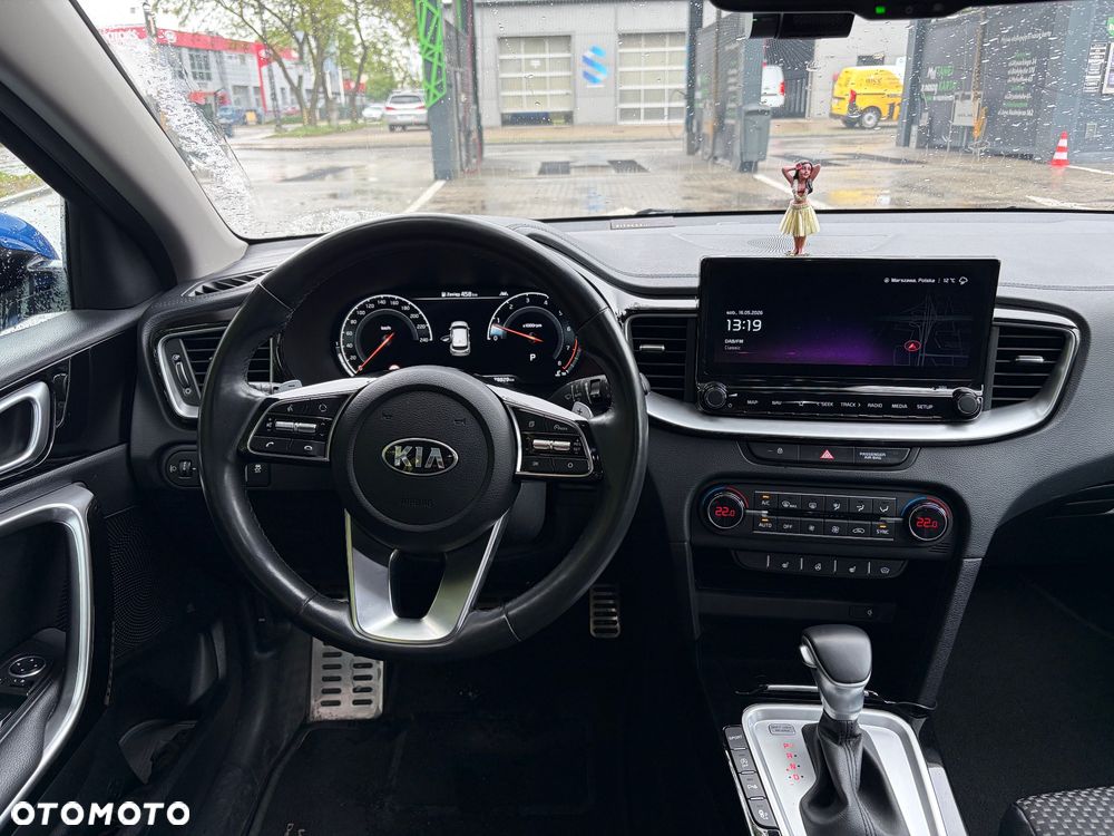 Kia Ceed 1.5 T-GDI L Business Line Plus DCT - 11
