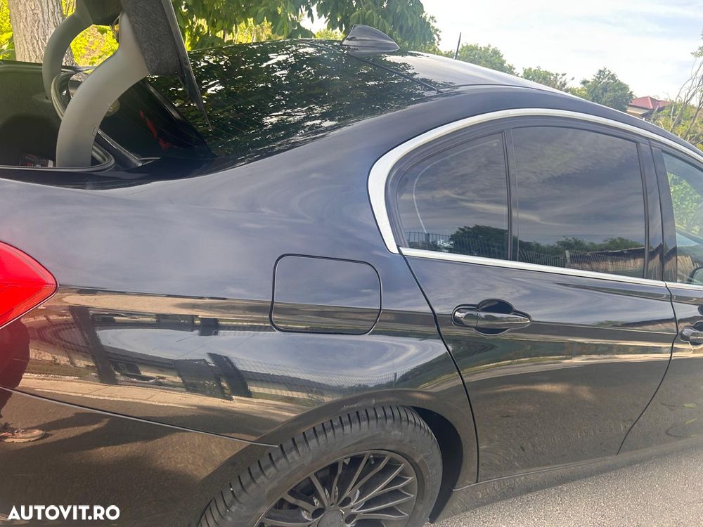 BMW Seria 3 - 12