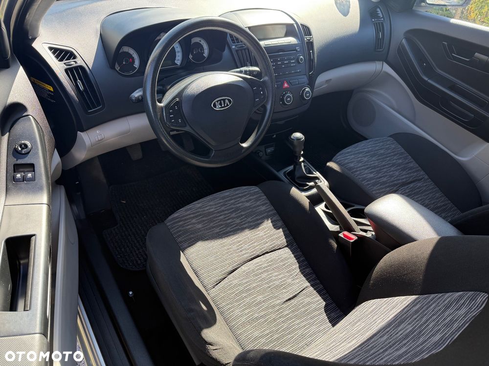 Kia ProCeed 1.6 CVVT EX - 6