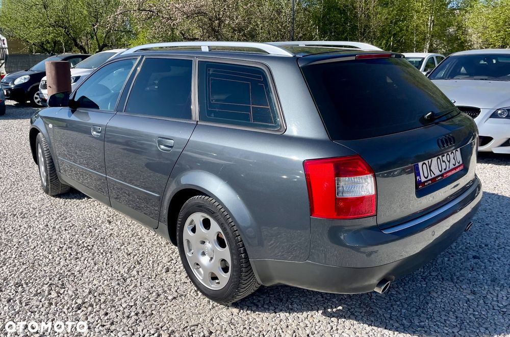 Audi A4 Avant 1.8 T - 14