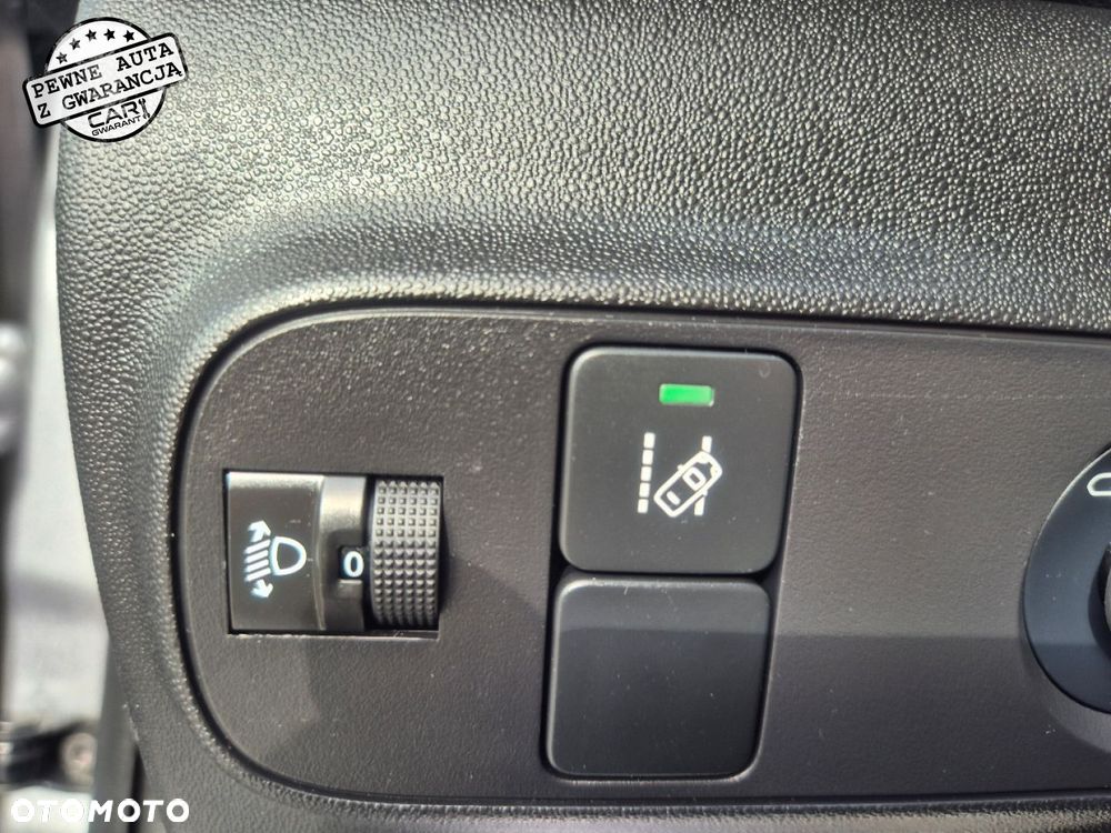 Citroën C3 1.5 BlueHDi Live S&S - 32